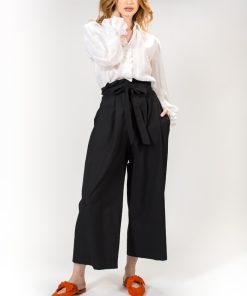 Pantalon negru, RVL