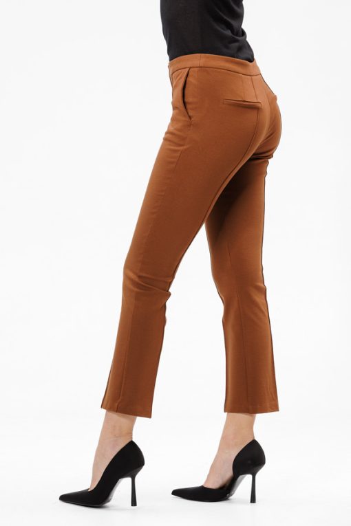 Pantalon maro RVL