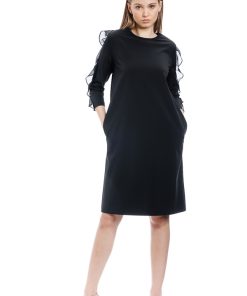 Rochie neagra cu volan pe umar